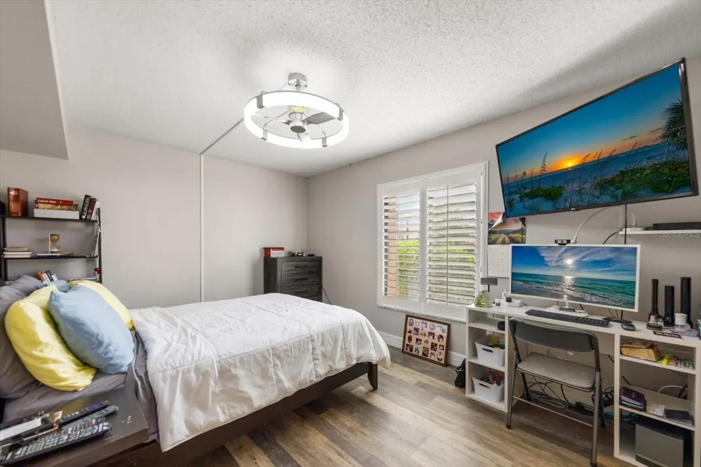 6219 PALMA DEL MAR BOULEVARD S #102 St Petersburg, FL 33715