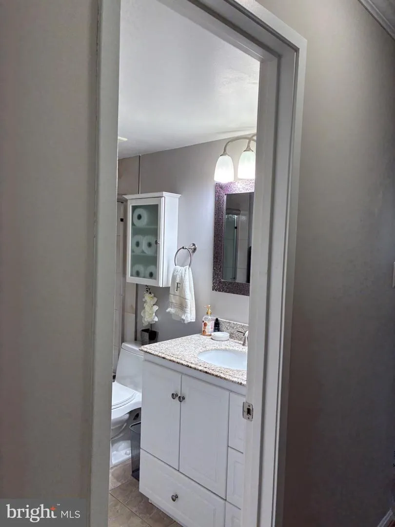 1800 OLD MEADOW ROAD #101 Mclean, VA 22102