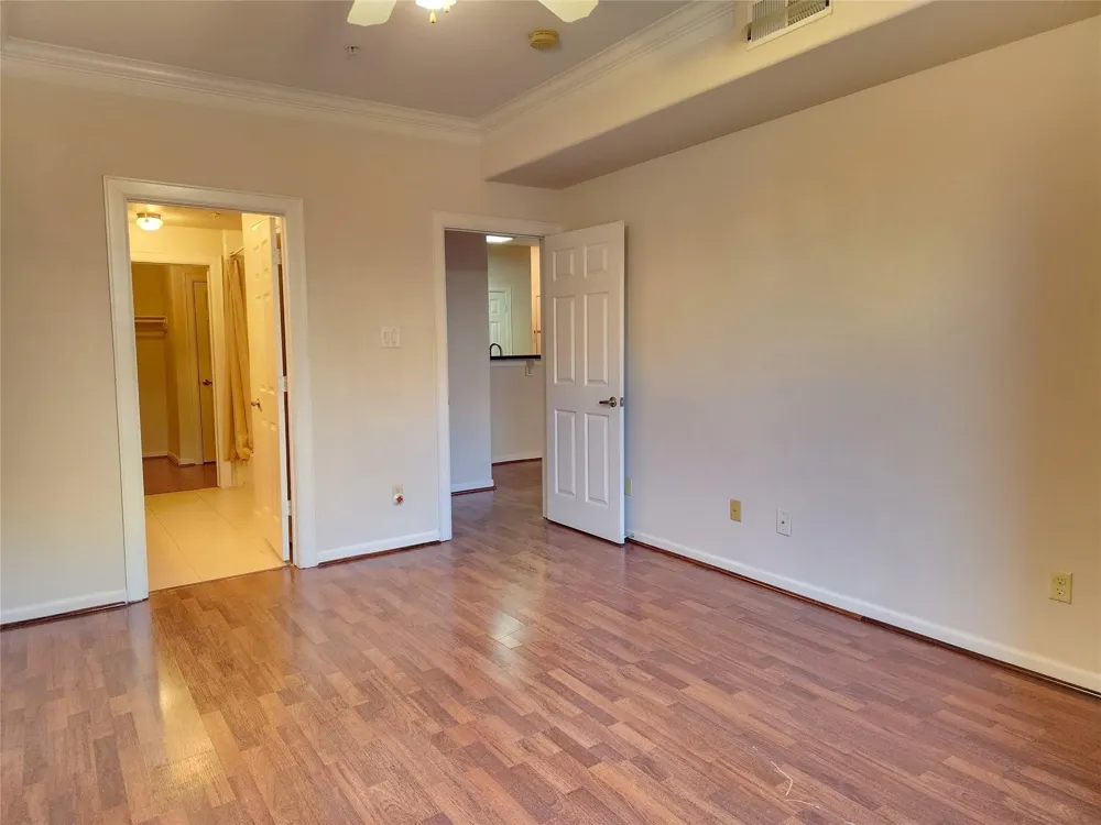 6611 W Sam Houston Parkway S #1A Houston, TX 77072