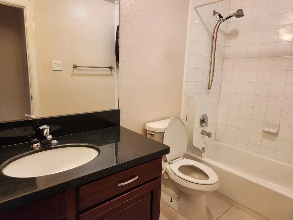 6611 W Sam Houston Parkway S #1A Houston, TX 77072