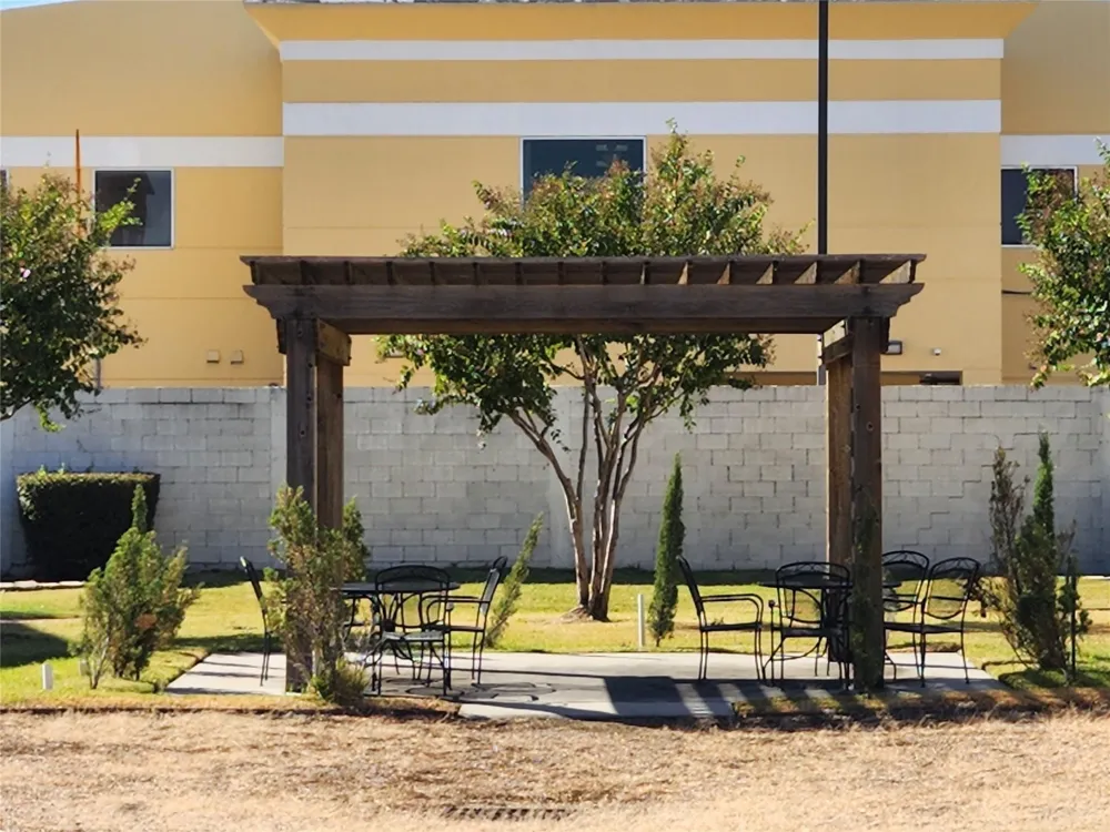 6611 W Sam Houston Parkway S #1A Houston, TX 77072