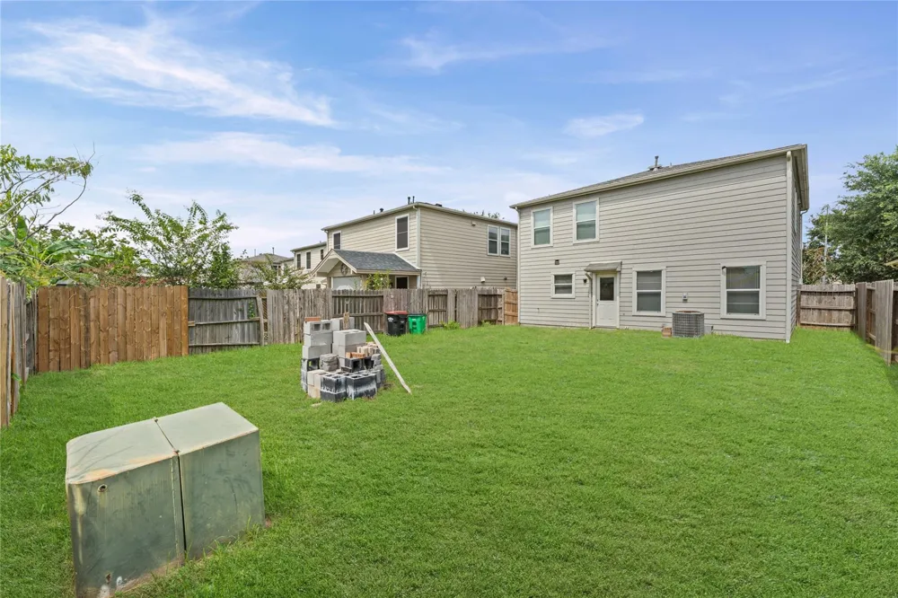 3414 Dartmouth Field Lane Fresno, TX 77545