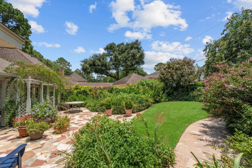 9103 Herts Road Spring, TX 77379