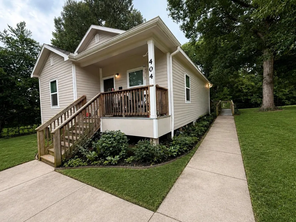 404 Gordon Drive Livingston, TX 77351