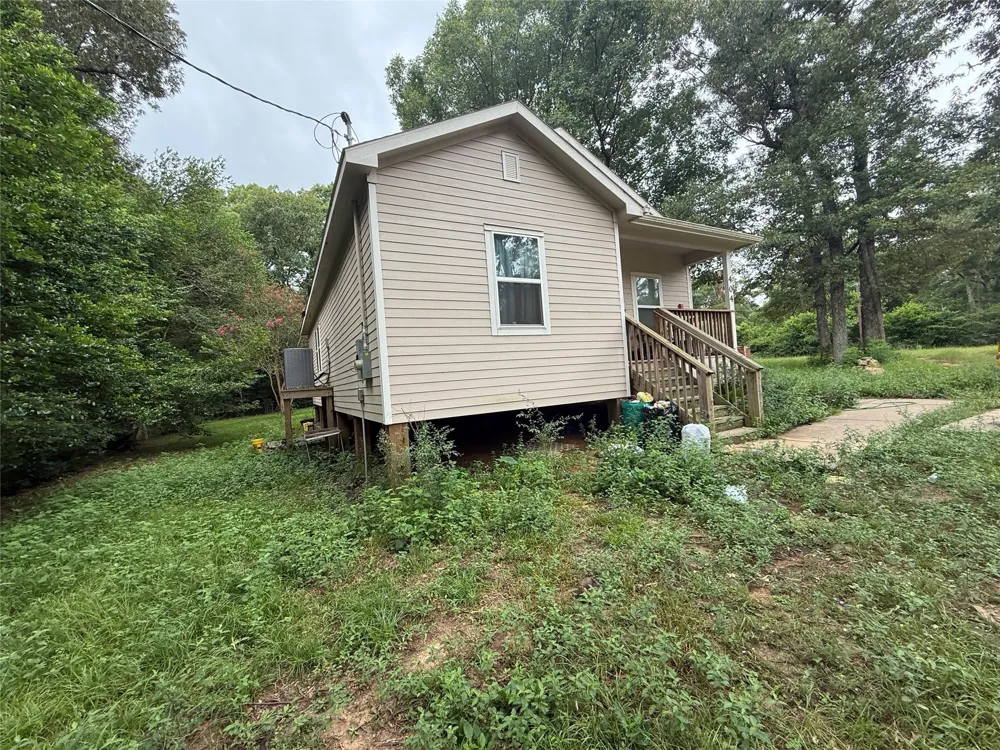 404 Gordon Drive Livingston, TX 77351