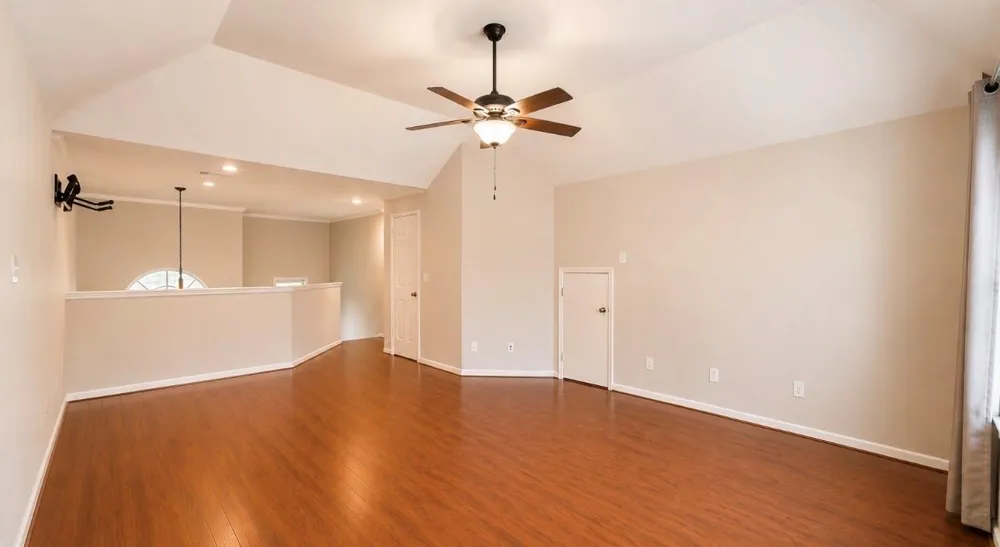 5727 Malcomboro Drive Houston, TX 77041