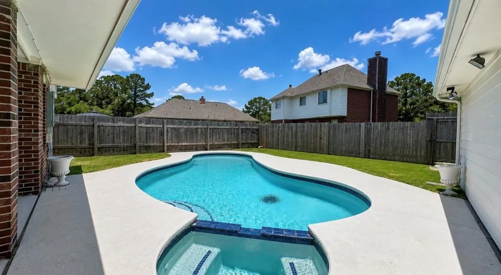 5727 Malcomboro Drive Houston, TX 77041