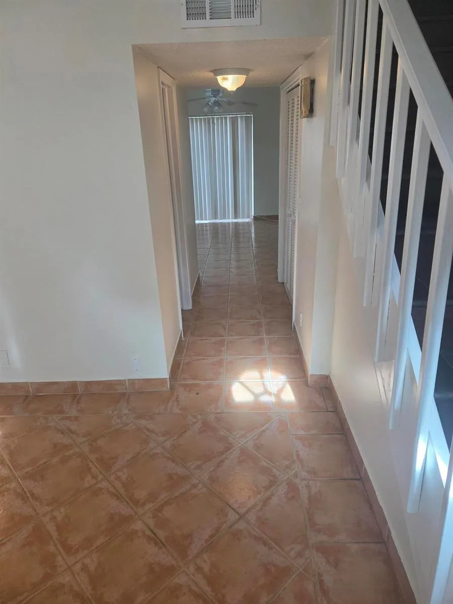 3062 Riverside Drive #4f Coral Springs, FL 33065