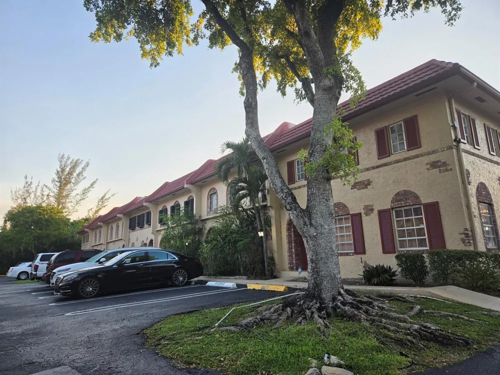 3062 Riverside Drive #4f Coral Springs, FL 33065