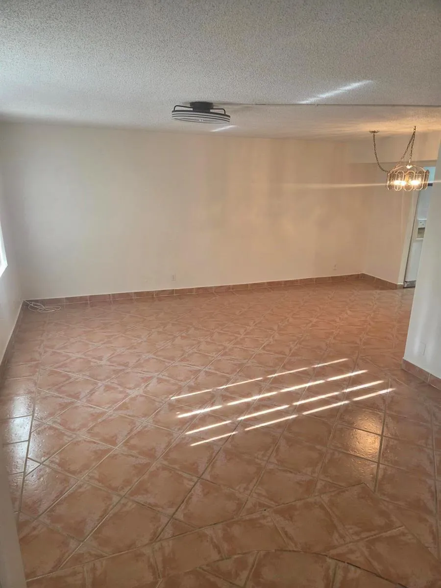 3062 Riverside Drive #4f Coral Springs, FL 33065