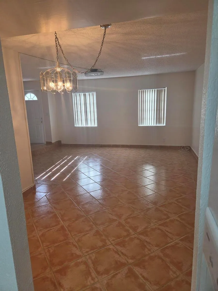 3062 Riverside Drive #4f Coral Springs, FL 33065