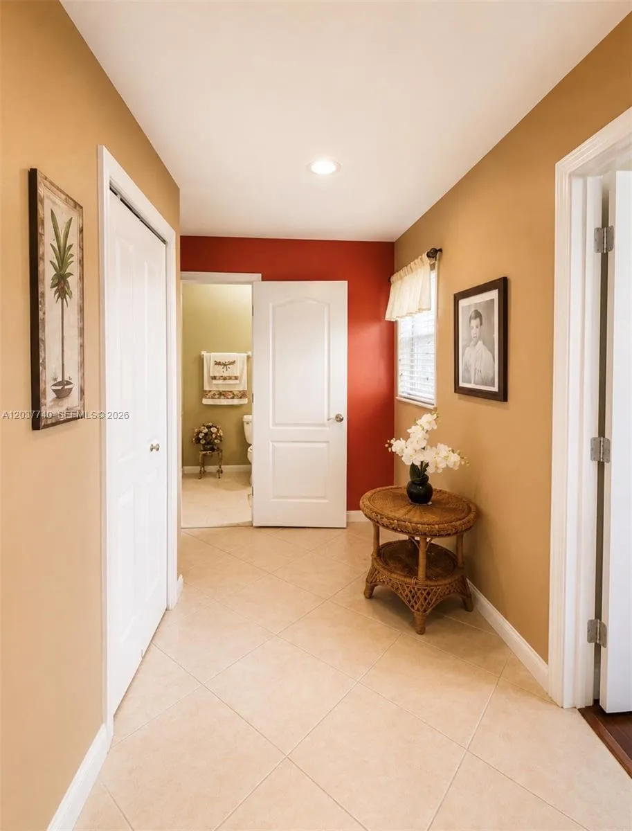 16355 SW 46th Ter #16355 Miami, FL 33185