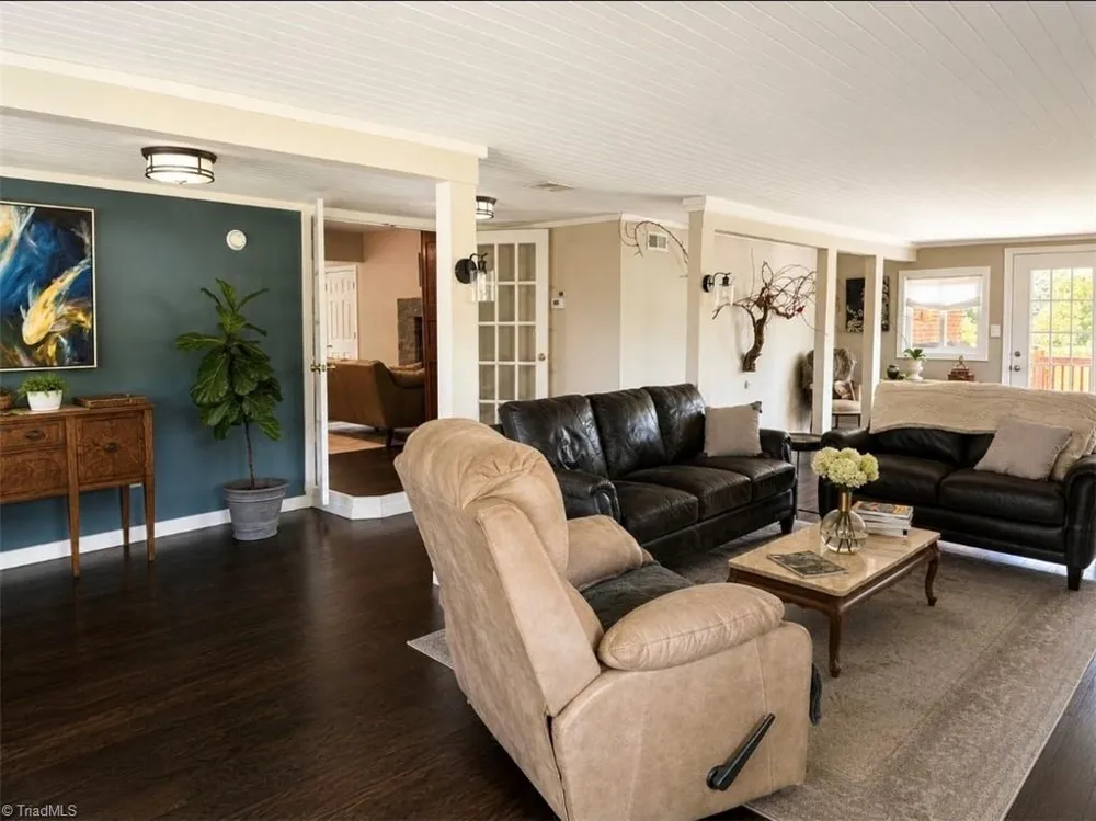 474 Surry Gadsberry Road Pilot Mountain, NC 27041