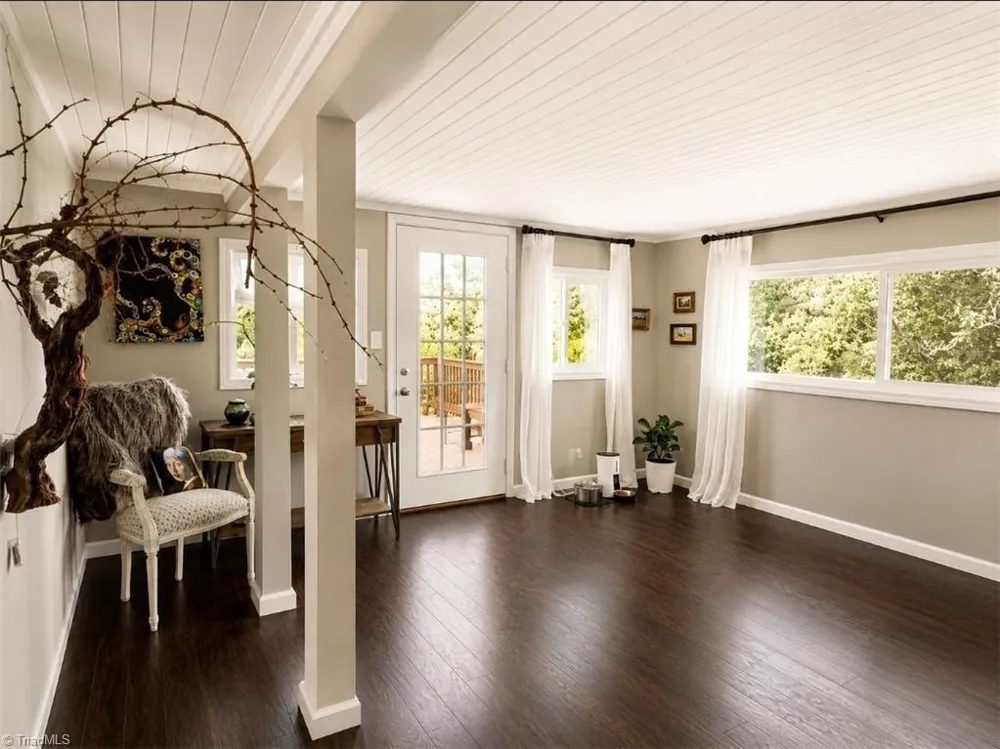 474 Surry Gadsberry Road Pilot Mountain, NC 27041