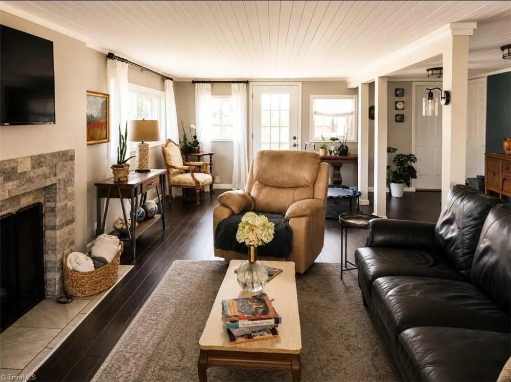 474 Surry Gadsberry Road Pilot Mountain, NC 27041