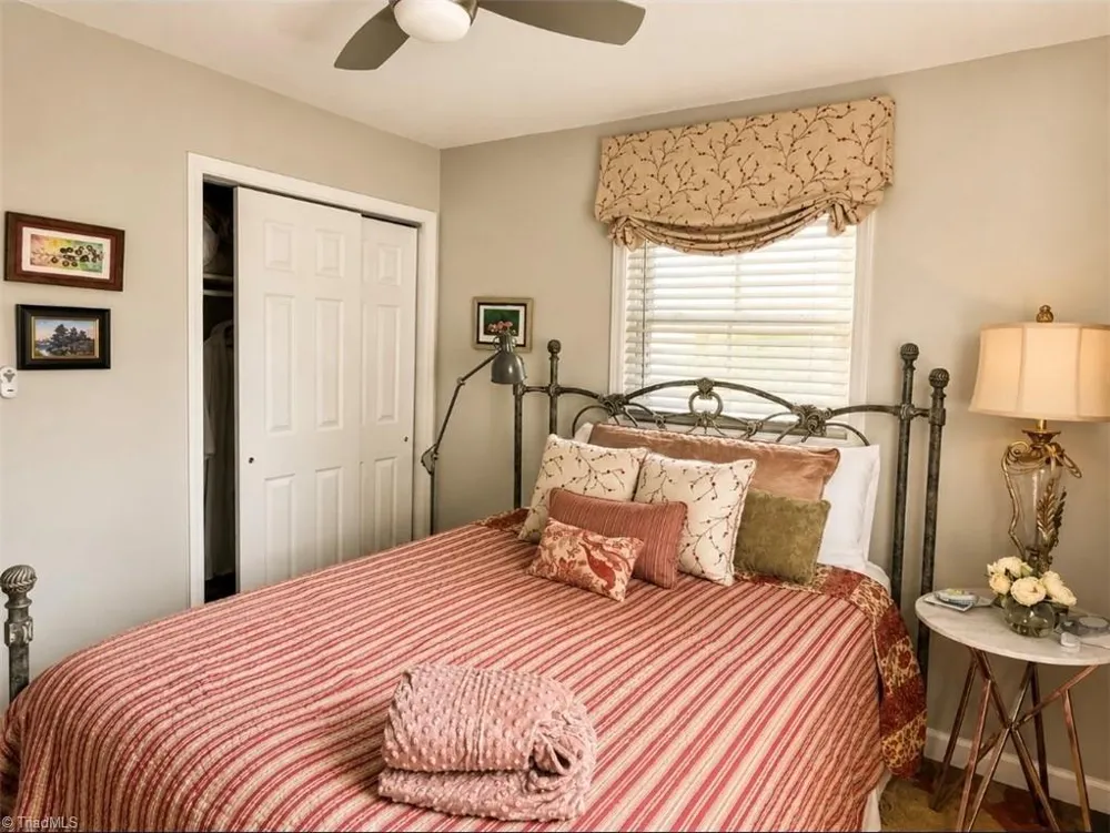 474 Surry Gadsberry Road Pilot Mountain, NC 27041