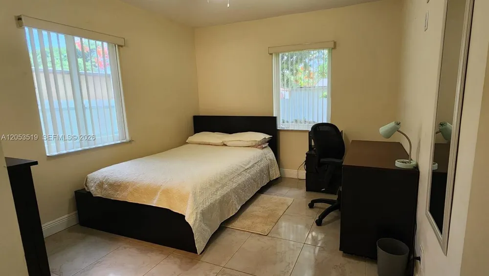 6410 SW 57th Ct South Miami, FL 33143
