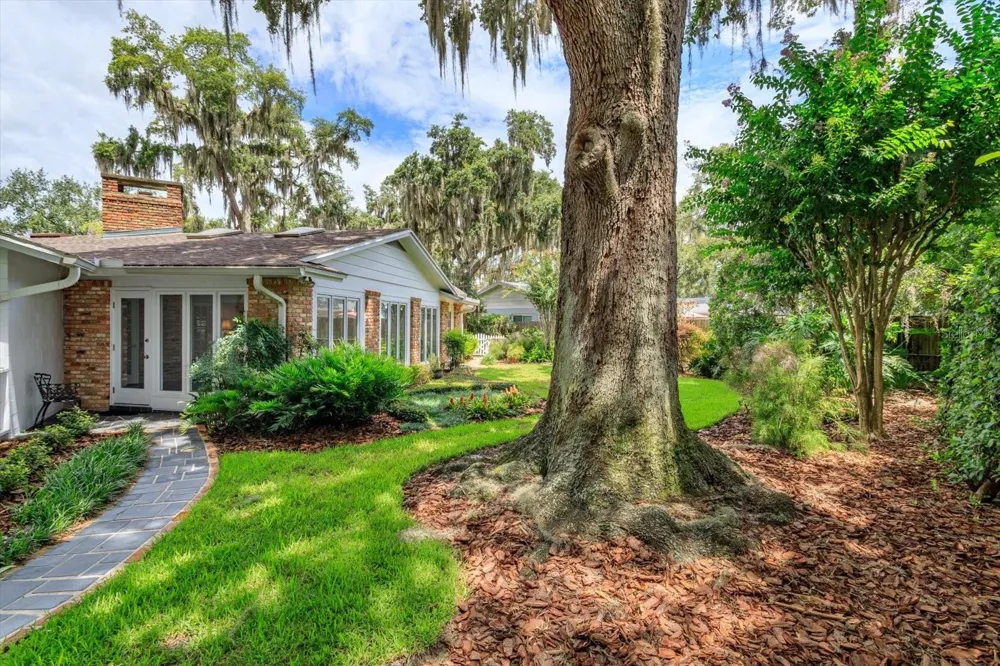 5019 GRAN LAC AVENUE Orlando, FL 32812