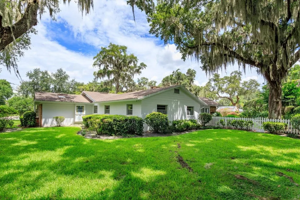 5019 GRAN LAC AVENUE Orlando, FL 32812