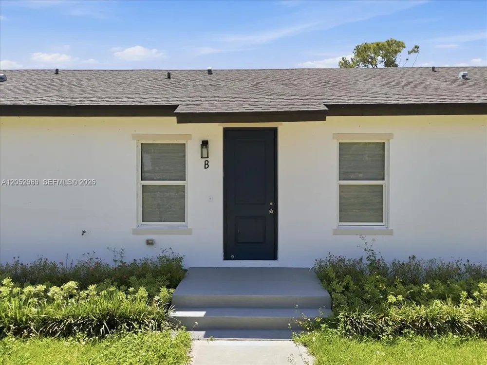 195 Rotonda Blvd W #B Port Charlotte, FL 33947