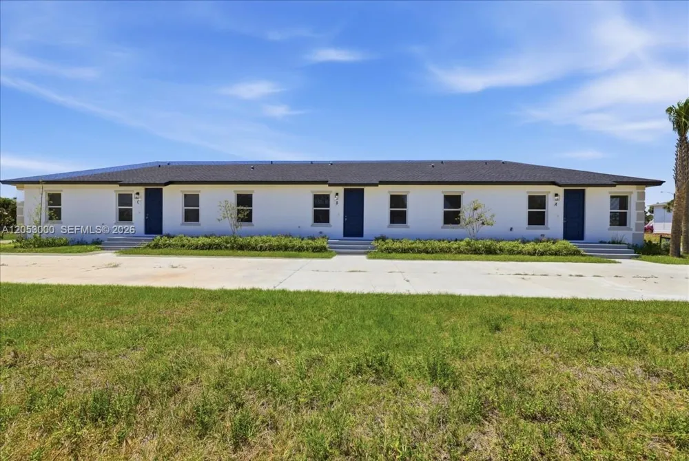 195 Rotonda Blvd W #C Port Charlotte, FL 33947