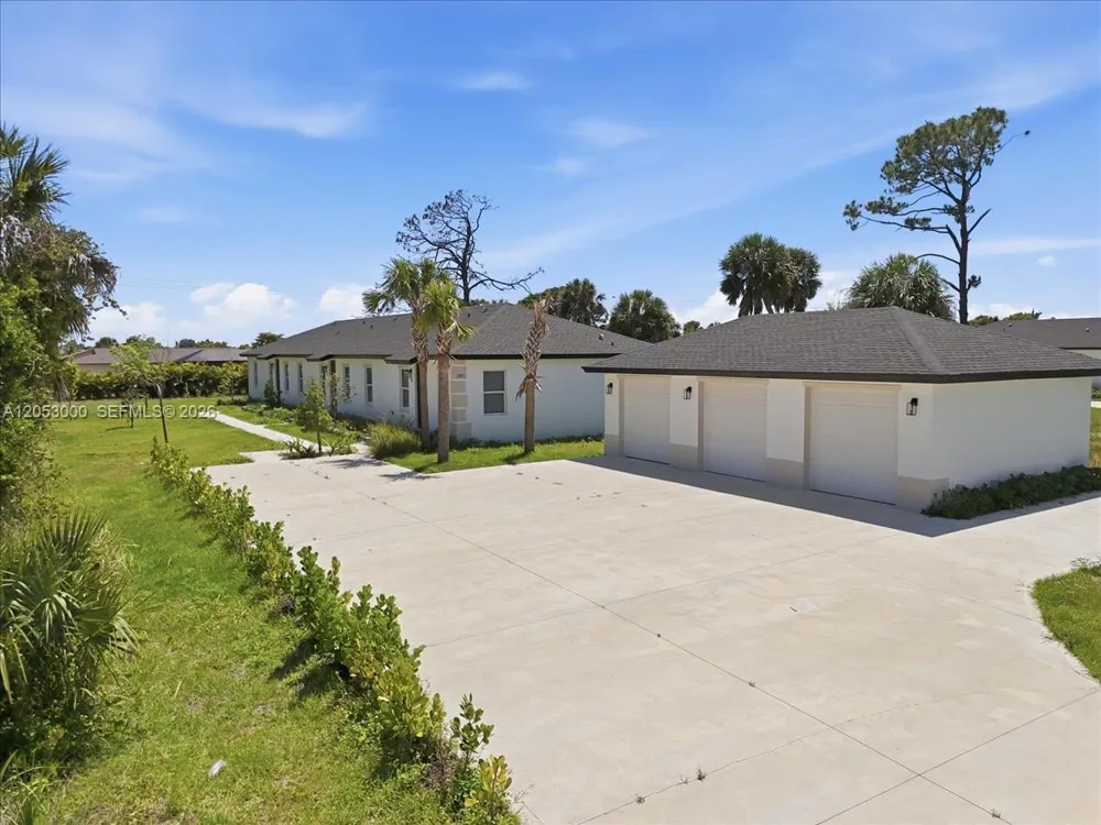 195 Rotonda Blvd W #C Port Charlotte, FL 33947
