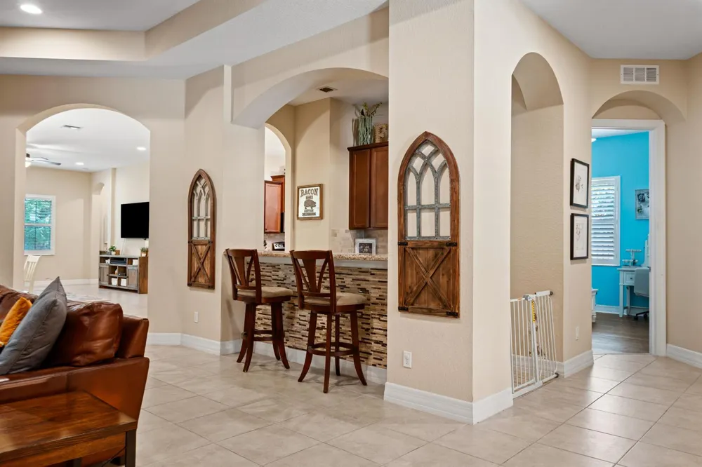 6019 SW Longspur Lane Palm City, FL 34990