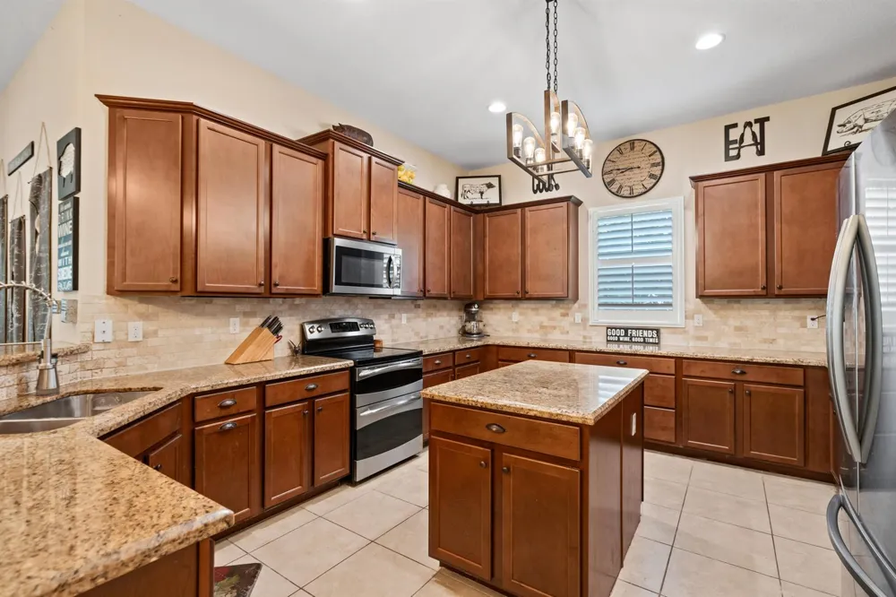 6019 SW Longspur Lane Palm City, FL 34990