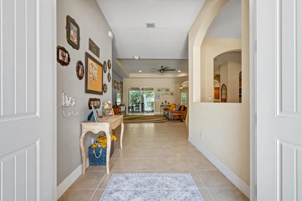 6019 SW Longspur Lane Palm City, FL 34990