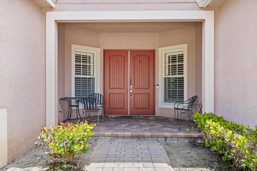 6019 SW Longspur Lane Palm City, FL 34990
