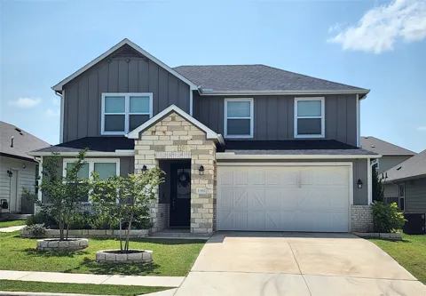 13302 Henrietta Plaza