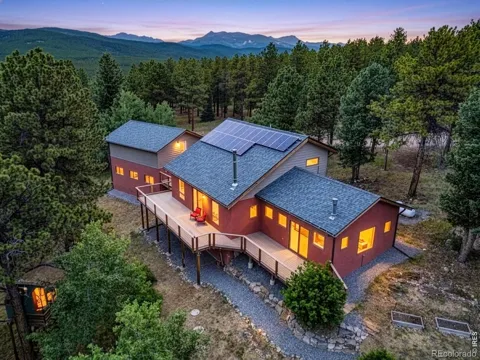 84 Albert Drive