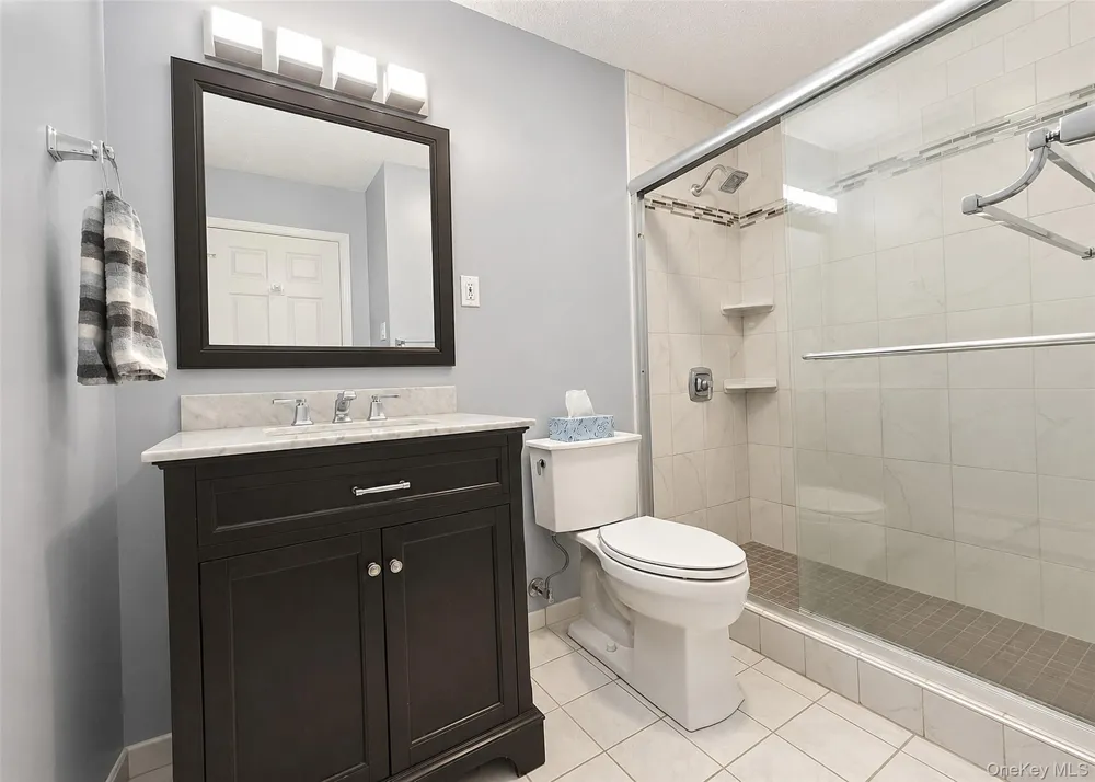 15 Seabrook Lane Stony Brook, NY 11790