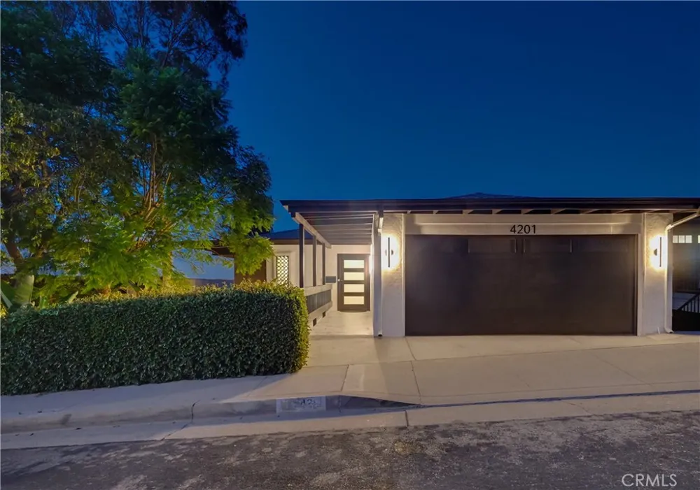 4201 Mesa Torrance, CA 90505