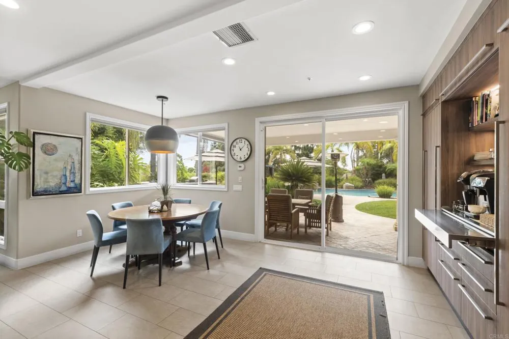 6805 FARMS VIEW San Diego, CA 92067