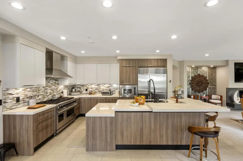 6805 FARMS VIEW San Diego, CA 92067
