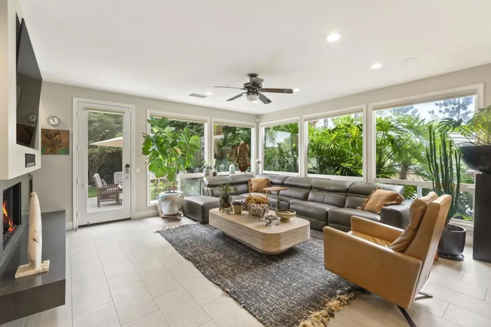 6805 FARMS VIEW San Diego, CA 92067