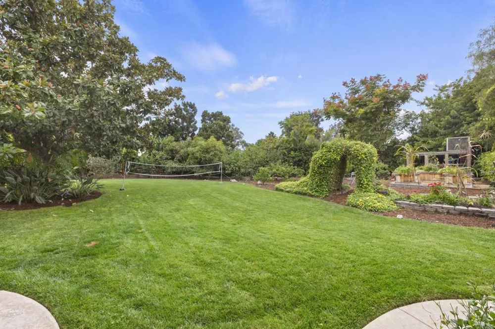6805 FARMS VIEW San Diego, CA 92067