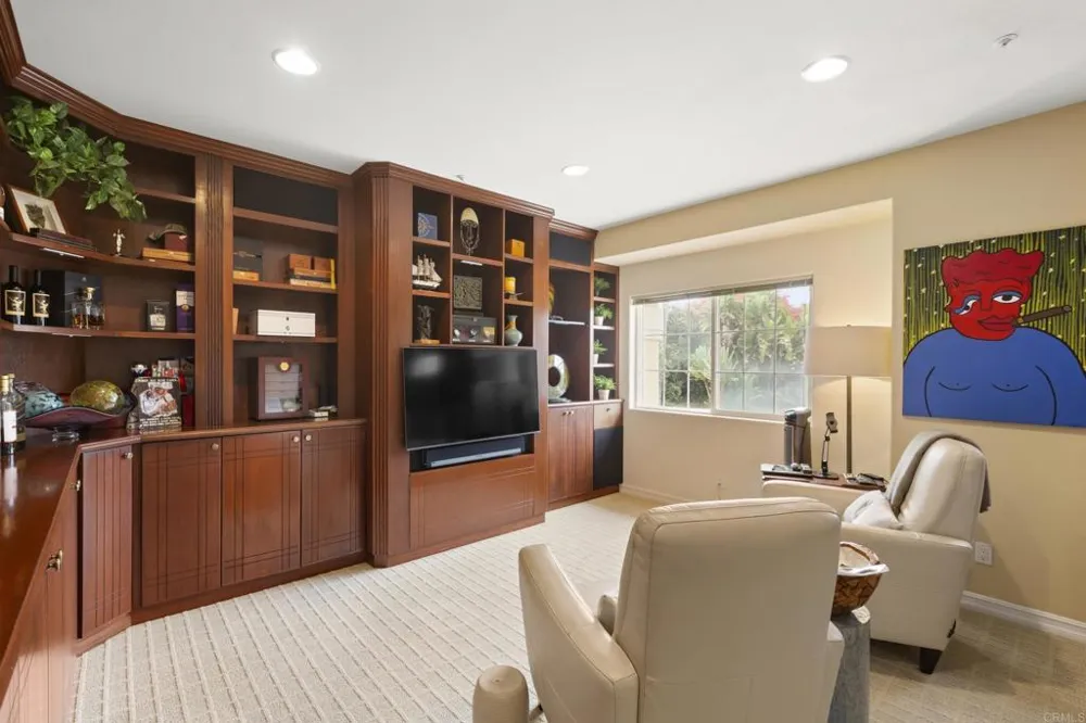 6805 FARMS VIEW San Diego, CA 92067