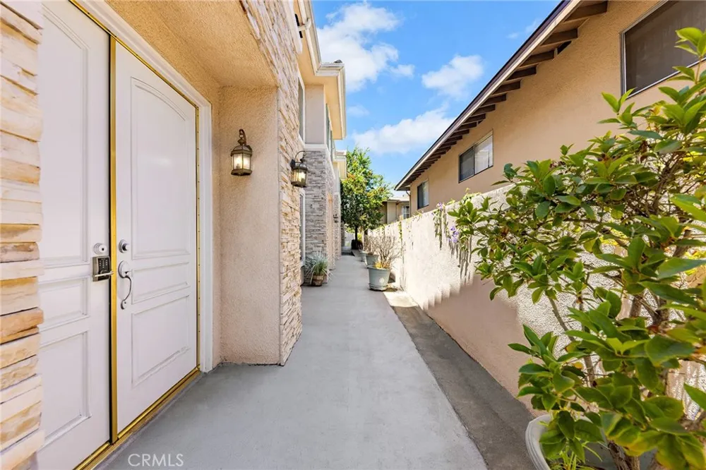 1116 W Huntington Dr #D Arcadia, CA 91007
