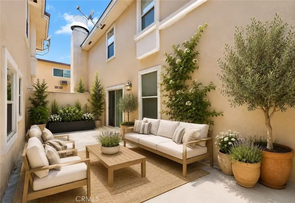1116 W Huntington Dr #D Arcadia, CA 91007