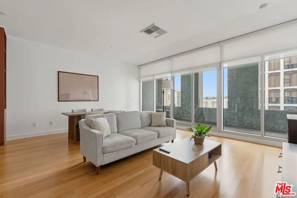 3810 Wilshire Boulevard #602 Los Angeles, CA 90010