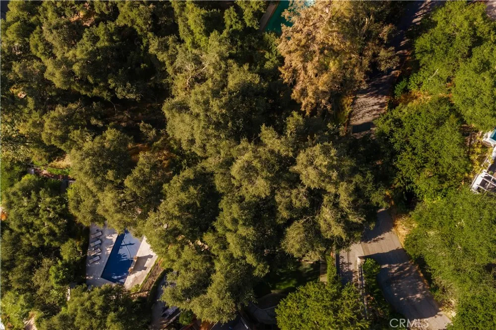 2971 Saint Gregory Road Glendale, CA 91206