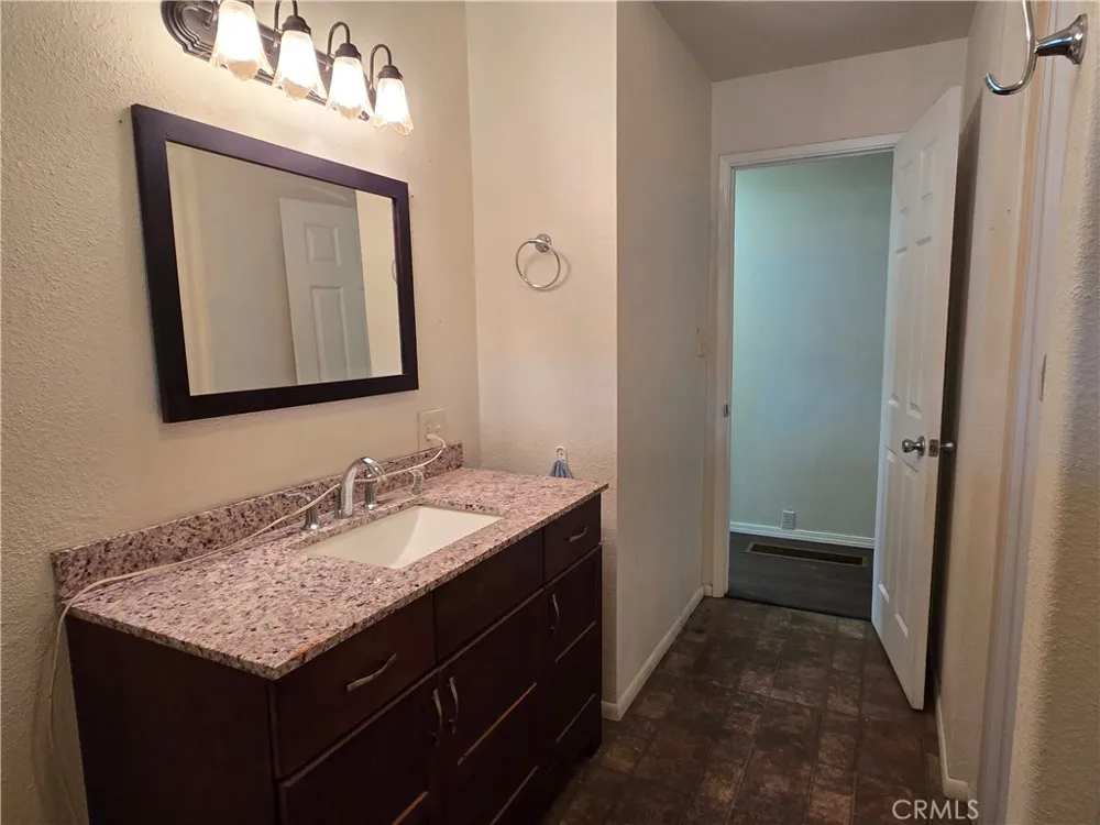 4987 Midway Richvale, CA 95974