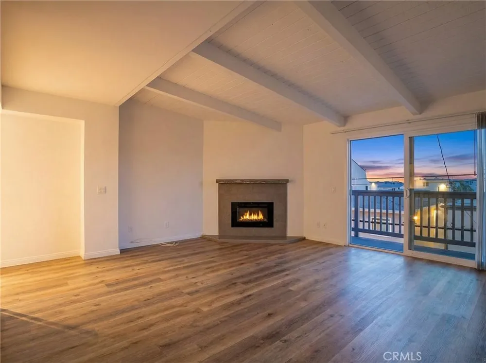 334 Palm Drive Hermosa Beach, CA 90254