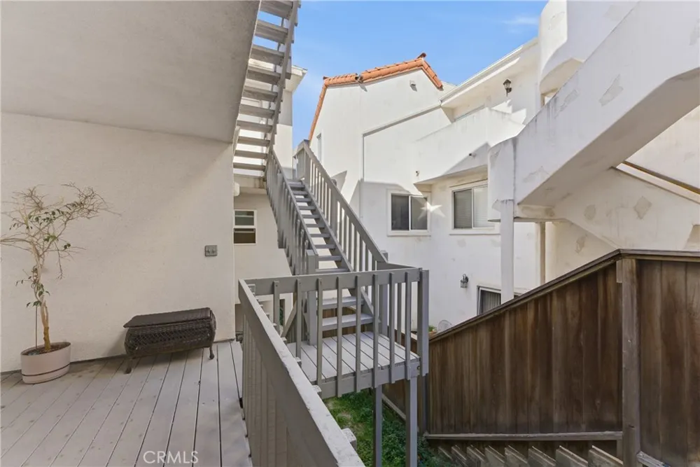 334 Palm Drive Hermosa Beach, CA 90254