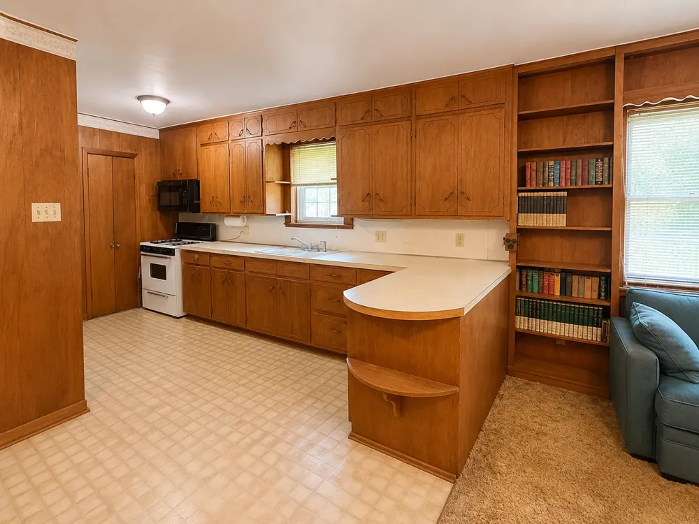 310 SW 7th Street Kerens, TX 75144