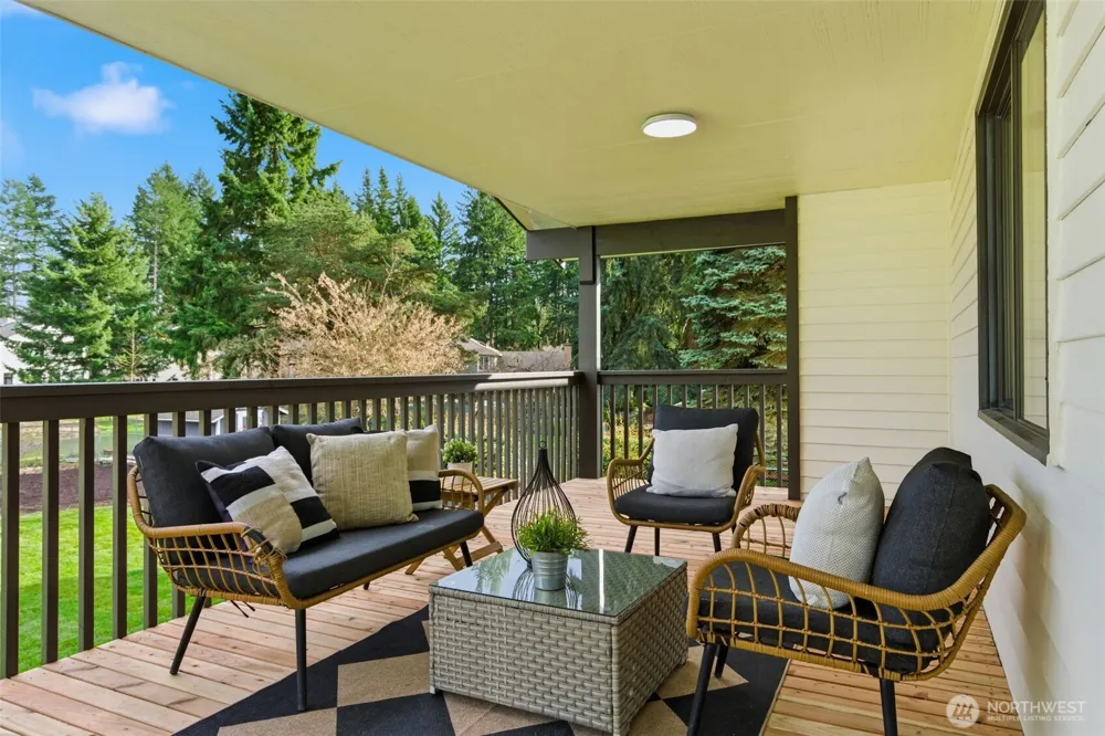9110 122nd Place SE Newcastle, WA 98056