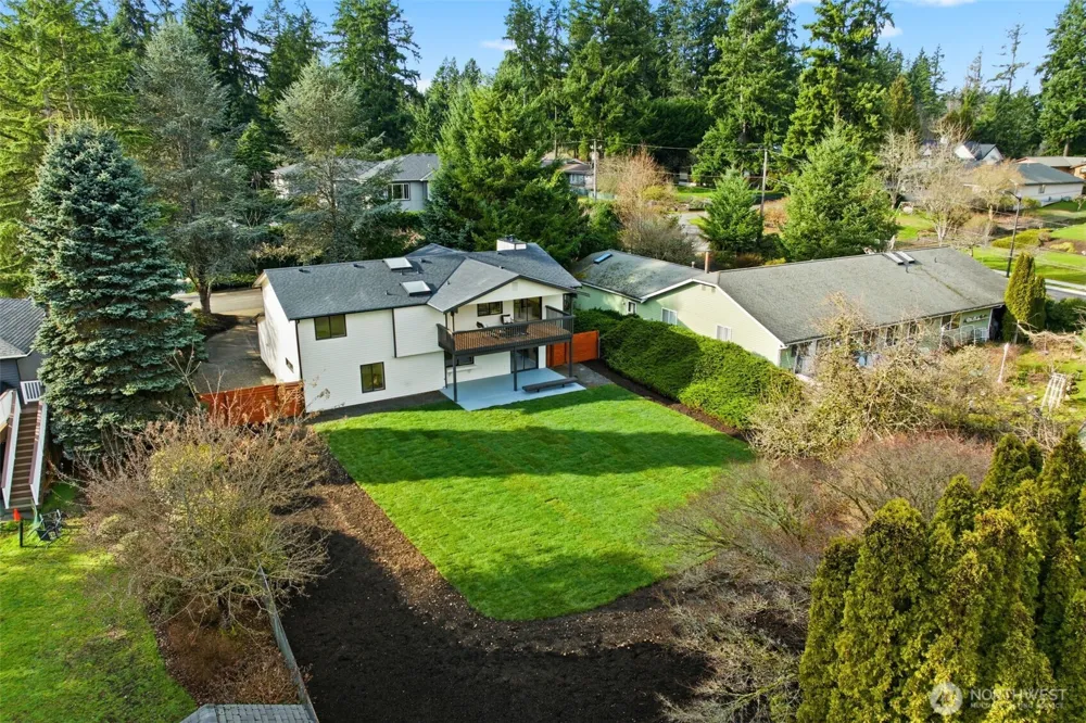 9110 122nd Place SE Newcastle, WA 98056