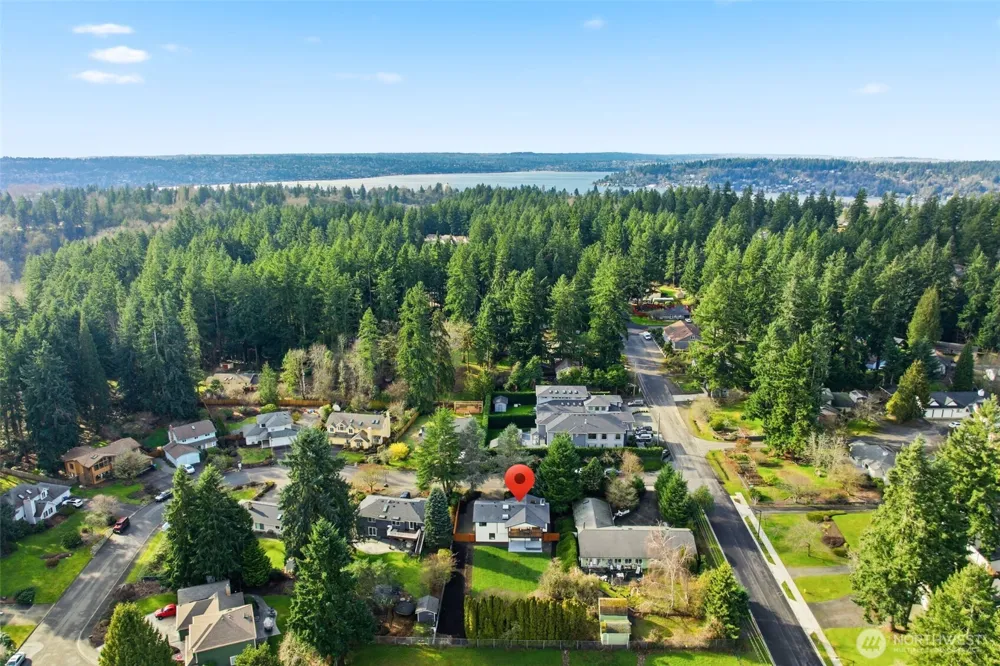9110 122nd Place SE Newcastle, WA 98056